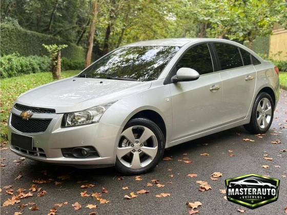 CHEVROLET CRUZE 1.8 LT 16V FLEX 4P AUTOMÁTICO CHEVROLET CRUZE 1.8 LT 16V FLEX 4P AUTOMÁTICO